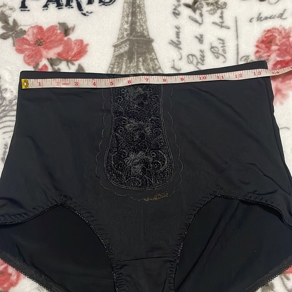 Black Brief Underwear (size XXL) - Picture 9 of 12